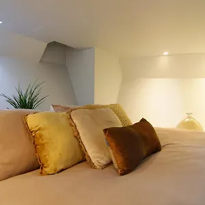  Guest house Najade Eco Houseboat